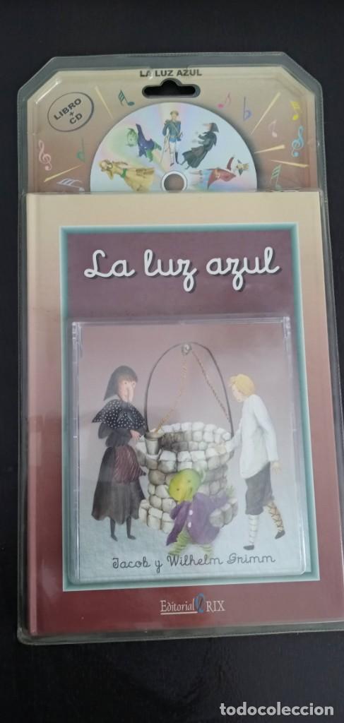 Libros de segunda mano: La luz azul Jacob y Wilhelm Grimm Libro y Cd NUEVO - Foto 1