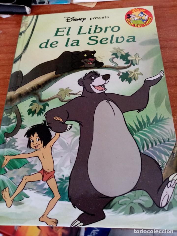 Libros de segunda mano: DISNEY PRESENTA EL LIBRO DE LA SELVA. C25L - Foto 1