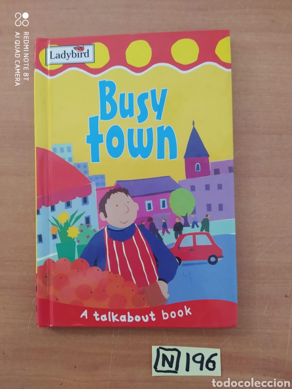 Libros de segunda mano: Busy Town - Foto 1