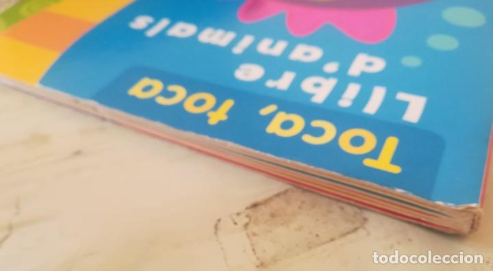 Libros de segunda mano: Toca, Toca - Llibre danimals - en catal&agrave; - Foto 10