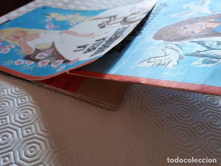 Libros de segunda mano: 2 CUENTOS. LA BELLA DURMIENTE Y LA CENICIENTA. EDITORIAL ROMA. - Foto 4