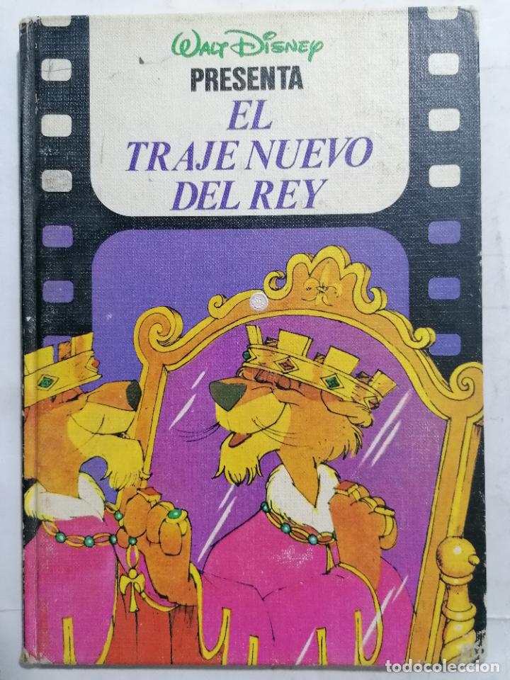 Libros de segunda mano: WALT DISNEY PRESENTA EL TRAJE NUEVO DEL REY - Foto 1