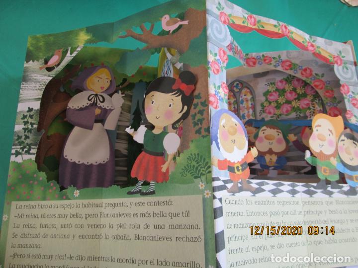 Libros de segunda mano: BLANCANIEVES - UN LIBRO CARRUSEL - EDITORIAL SM 2016. - Foto 4