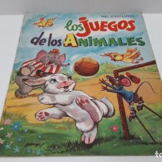 Libros de segunda mano: CUENTO INFANTIL . LOS JUEGOS DE LOS ANIMALES - MIS ANIMALITOS . ORIGINAL AÑOS 60. Lote 233666595