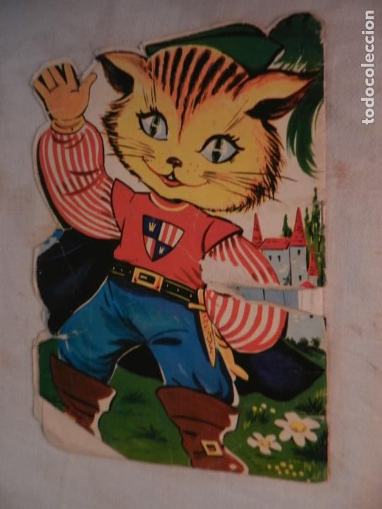 Libros de segunda mano: CUENTO TROQUELADO - EL GATO CON BOTAS - EDITORIAL VILMAR. - Foto 2