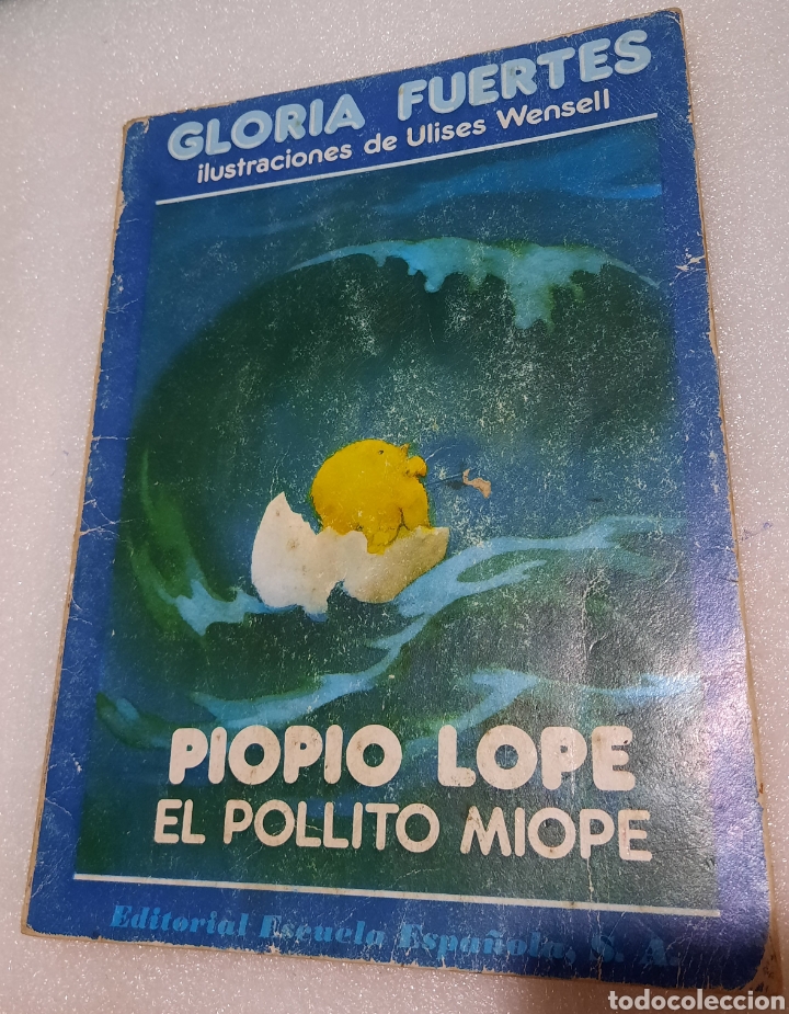 Libros de segunda mano: Piopio Lope el pollito miope - Gloria fuertes - Foto 1