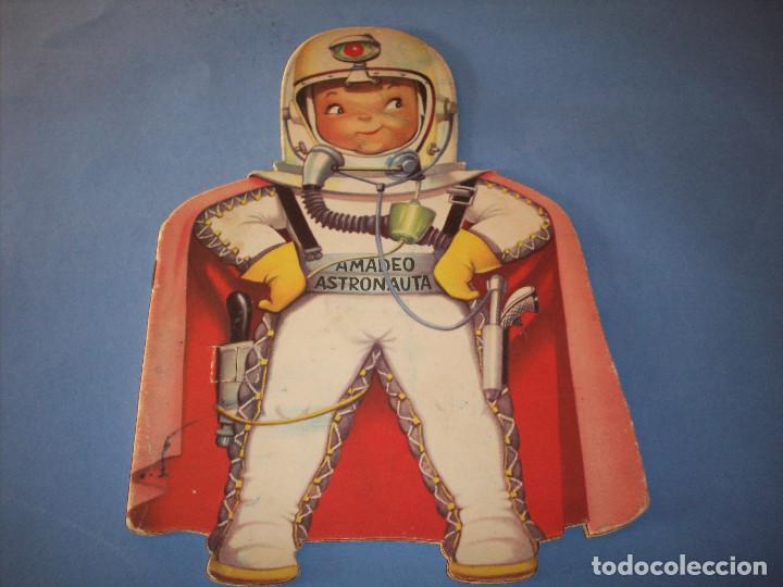 Libros de segunda mano: cuento troquelado amadeo astronauta de ferrandiz 1960 - Foto 1