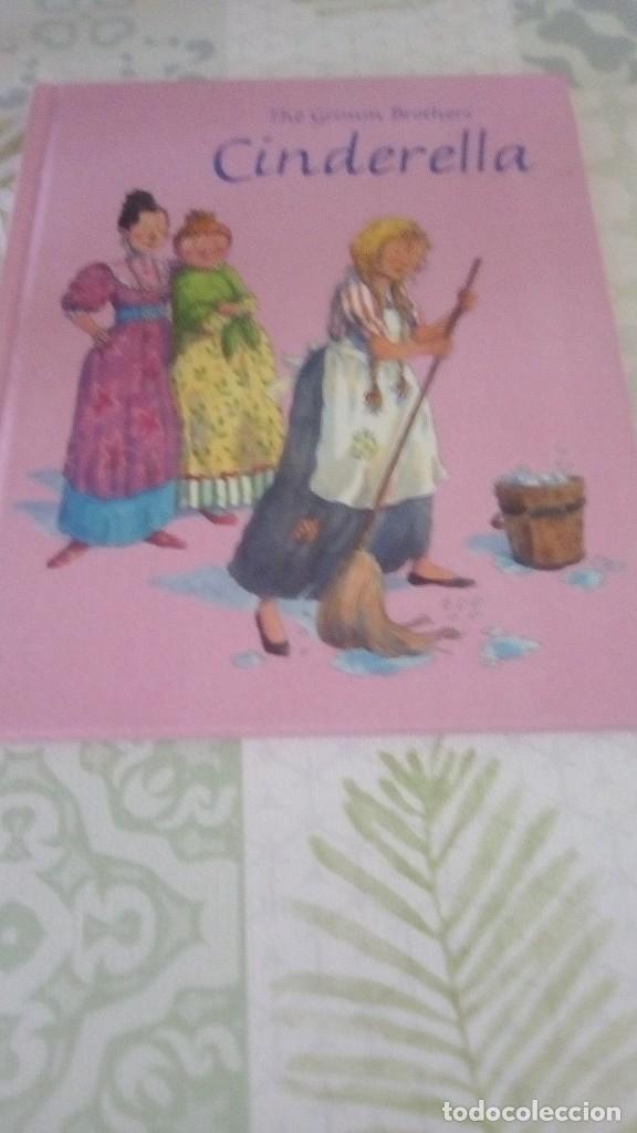 Libros de segunda mano: CINDERELLA , THE GRIMM BROTHERS , EN INGLES - Foto 1