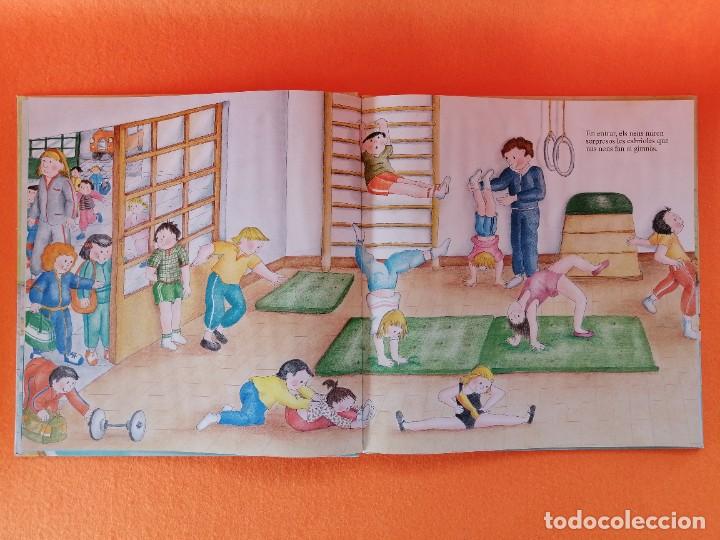 Libros de segunda mano: CUENTO INFANTIL -EN TEO A LA PISCINA- (en idioma catal&agrave;) - Foto 11