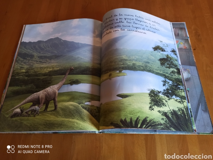 Libros de segunda mano: Dinosaurio. Acolchado. Walt Disney - Foto 3