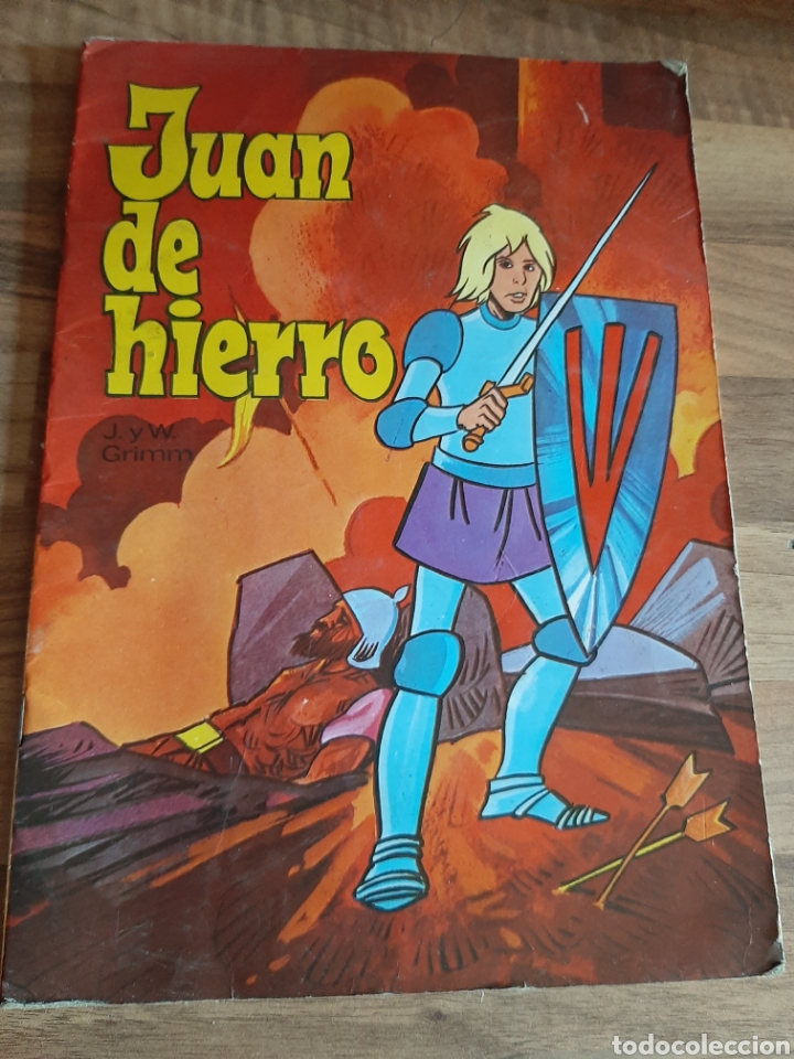 Libros de segunda mano: Cuento troquelado Juan de hierro grimm