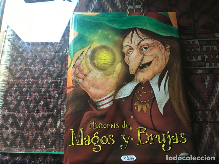 Libros de segunda mano: Historia de magos y brujas. Ediciones Salda&ntilde;a - Foto 1