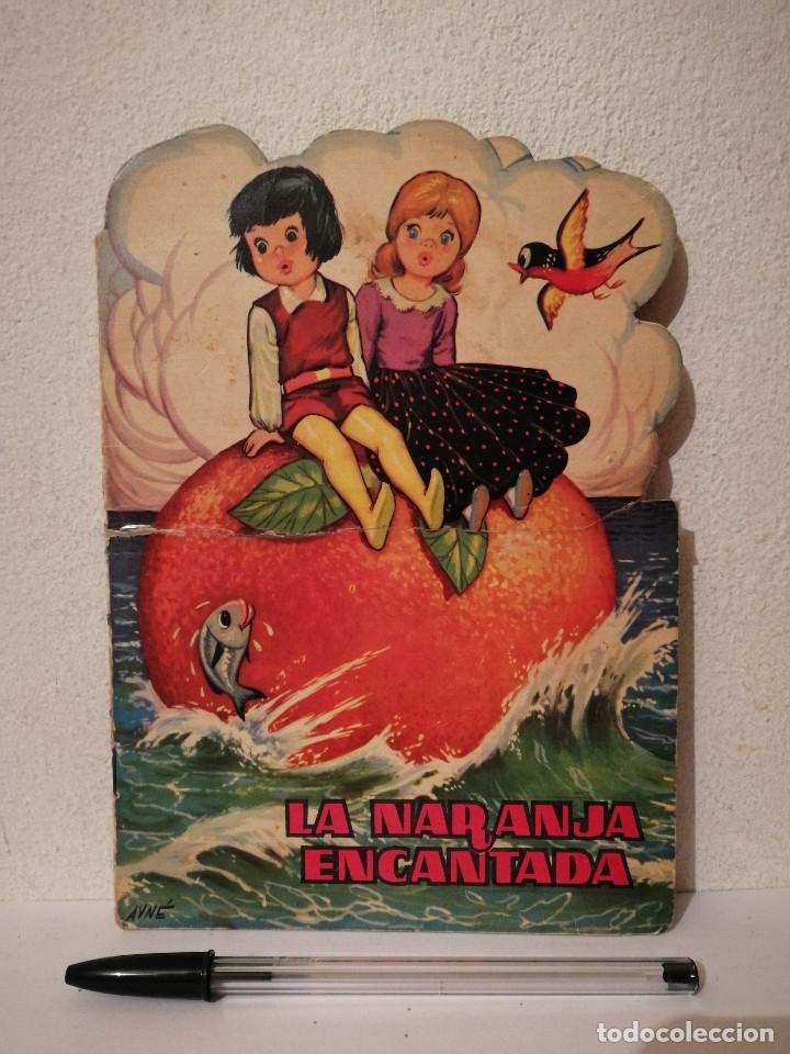 Libros de segunda mano: Cuento Troquelado - LA NARANJA ENCANTADA - INFANTIL - Foto 1