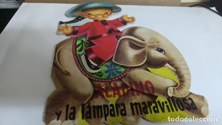 Libros de segunda mano: CUENTO TROQUELADO ALADINO Y LA LAMPARA MARAVILLOSA .A&ntilde;os 1960