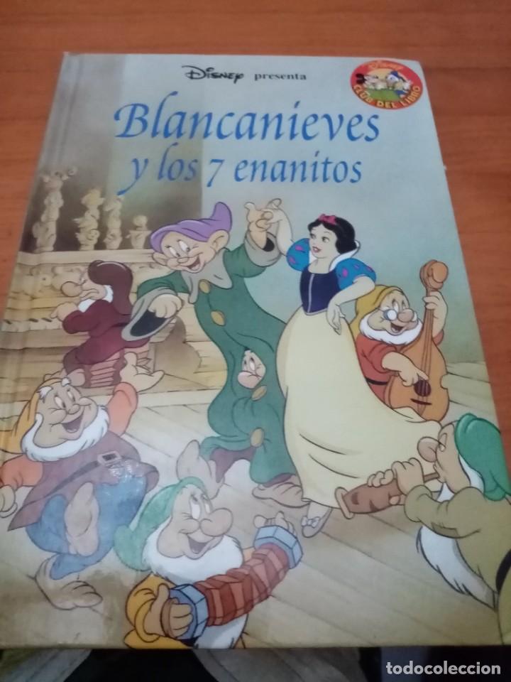 Libros de segunda mano: DISNEY PRESENTA BLANCANIEVES Y LOS 7 ENANITOS. EST28B4 - Foto 1