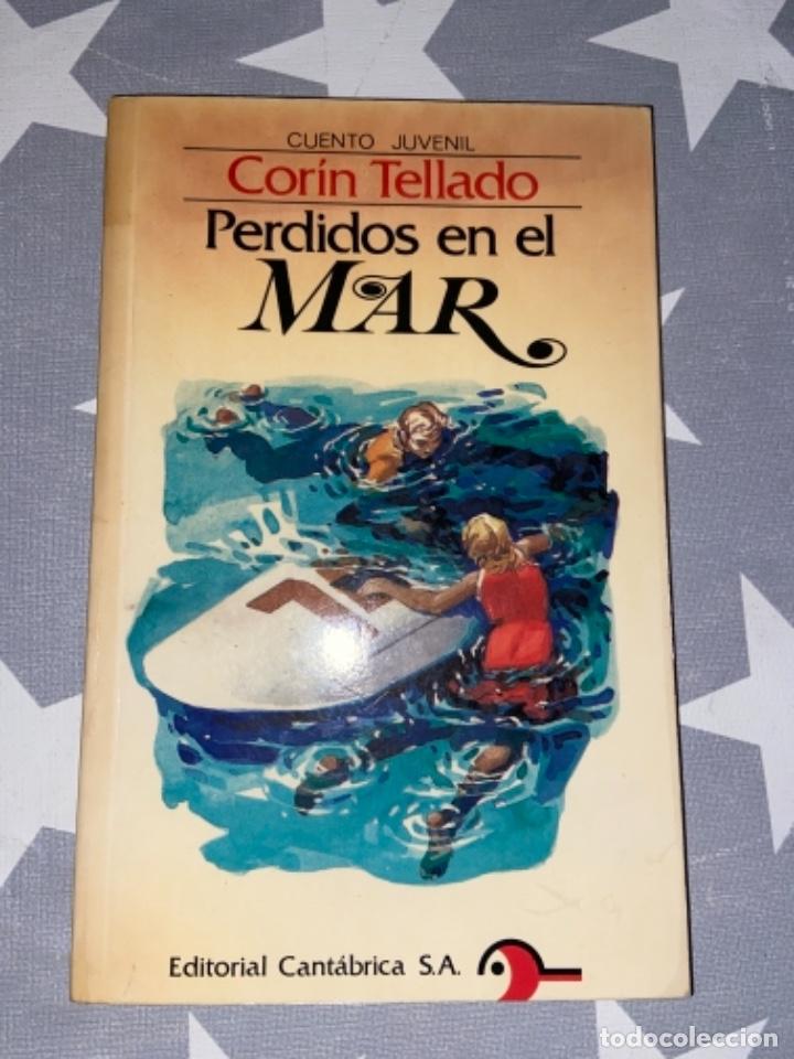 Libros de segunda mano: Perdidos en el mar. Cor&iacute;n Tellado. - Foto 1