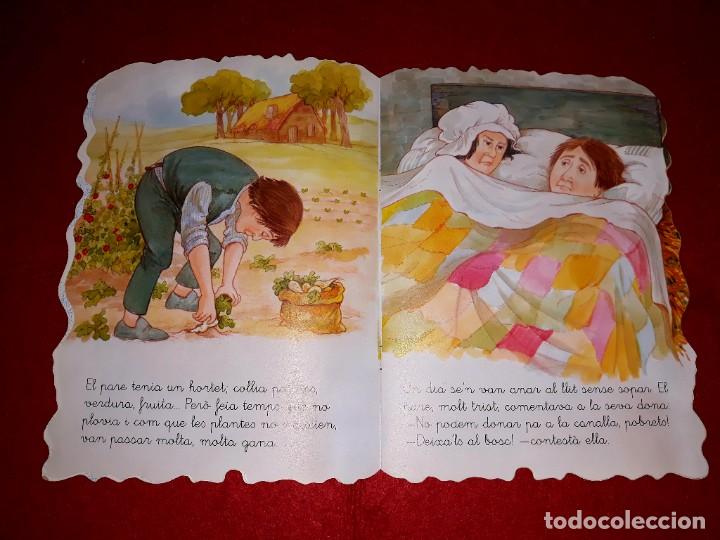 Libros de segunda mano: Cuento Troquelado Hansel i Gretel N&ordm; 20 Combel Catal&agrave; - Foto 3