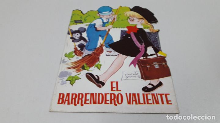 Libros de segunda mano: CUENTO TROQUELADO EL BARRENDERO VALIENTE . EDICIONES TORAY - SERIE A . ORIGINAL A&Ntilde;OS 80 - Foto 3