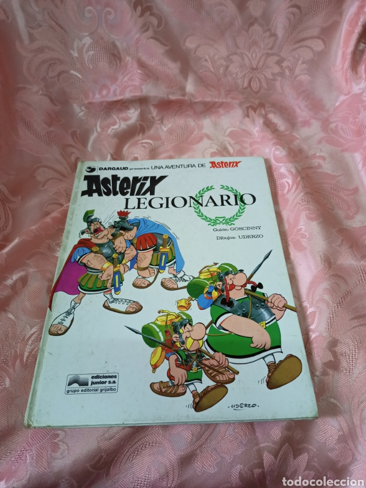 Libros de segunda mano: Libro Ast&eacute;rix Legionario,a&ntilde;o 1977 - Foto 1