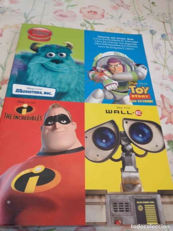 Libros de segunda mano: M-4 LIBRO DE COLOREAR CON PEGATINAS DISNEY STORE EXCLUSIVE - Foto 1