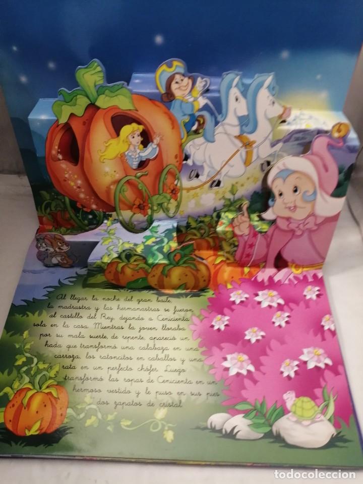 Libros de segunda mano: CENICIENTA (LIBRO POP UP, CUENTOS DESPLEGABLES) - Foto 3