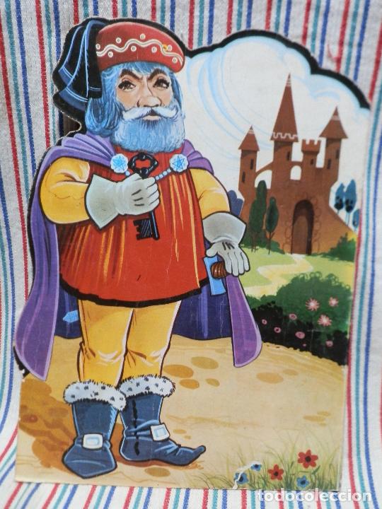 Libros de segunda mano: CUENTO TROQUELADO BARBA AZUL - Foto 3