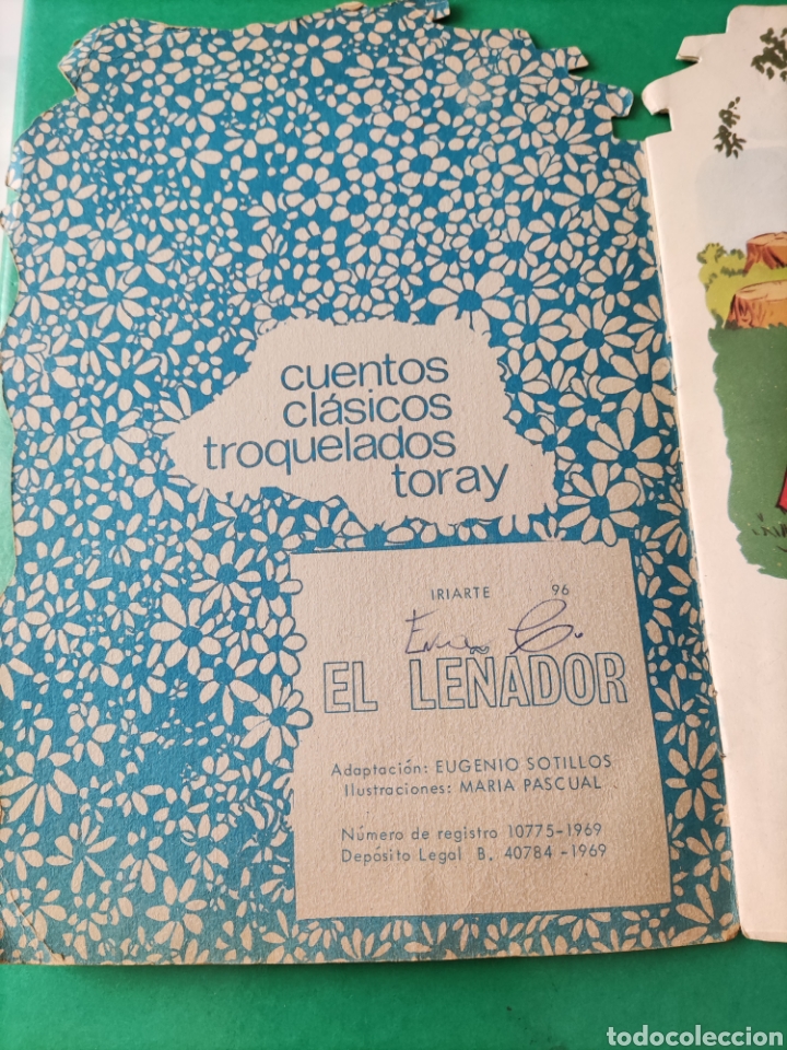 Libros de segunda mano: Cuento troquelado. El Le&ntilde;ador. Ed. TORAY. 1969 - Foto 4