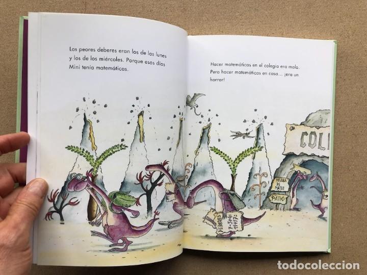 Libros de segunda mano: Mini Saurio y la Ensalada de N&uacute;meros / Ute Krause / Edeb&eacute; / - Foto 5