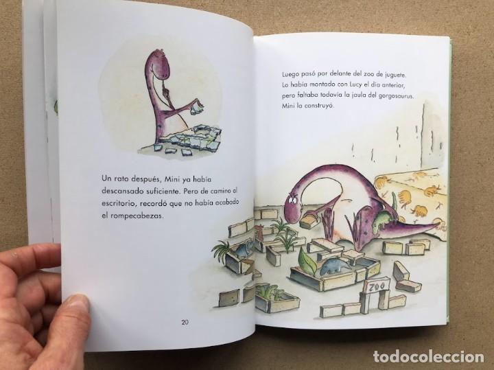 Libros de segunda mano: Mini Saurio y la Ensalada de N&uacute;meros / Ute Krause / Edeb&eacute; / - Foto 9
