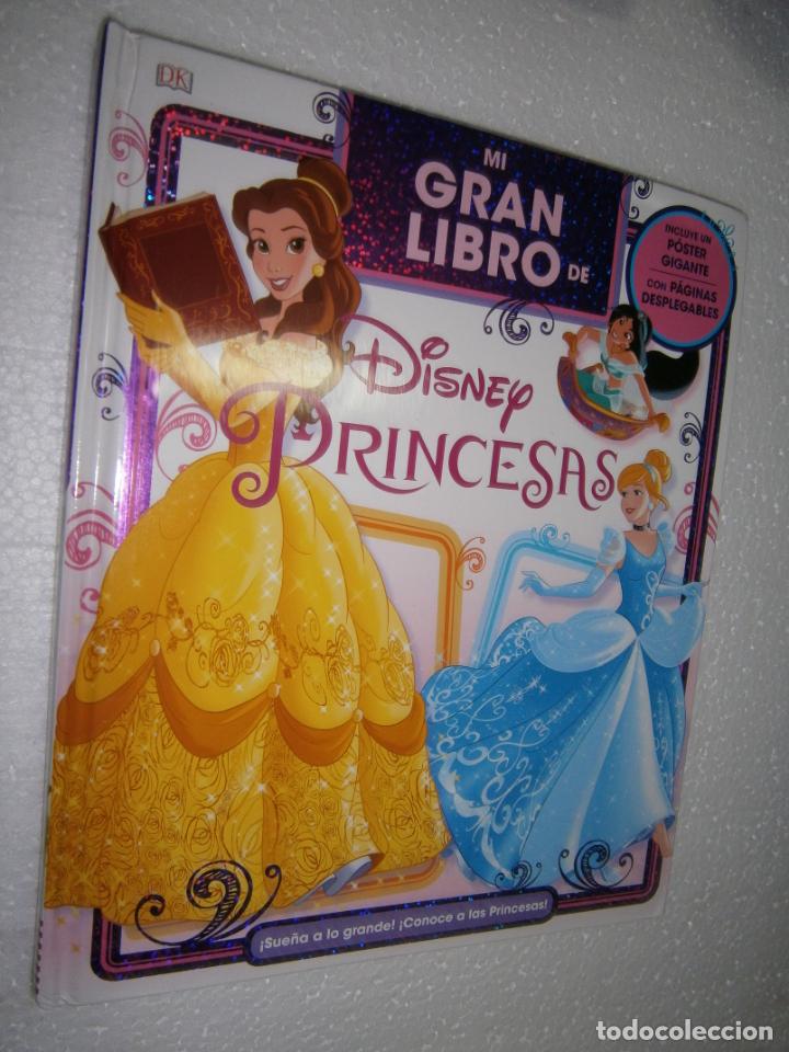 Libros de segunda mano: ANTIGUO LIBRO CUENTO - MI GRAN LIBRO DE DISNEY PRINCESAS CON GRAN POSTER