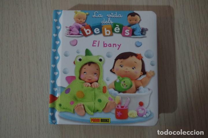 Libros de segunda mano: LA VIDA DELS BEBES - EL BANY - PANINI BOOKS - Foto 1
