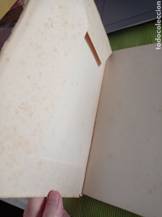 Libros de segunda mano: Lesment div&iacute; (Contes i llegendes) - Foto 2