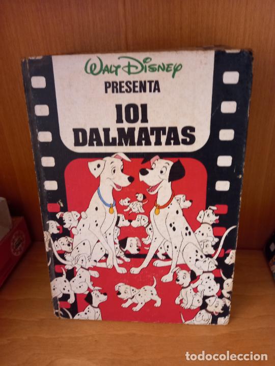 Libros de segunda mano: WALT DISNEY PRESENTA 1985 101 DALMATAS - Foto 1