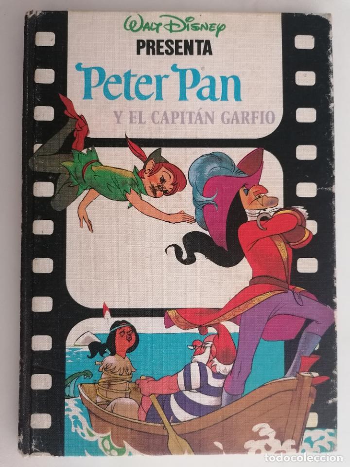 Libros de segunda mano: WALT DISNEY PRESENTA, PETER PAN Y EL CAPITAN GARFIO - Foto 1