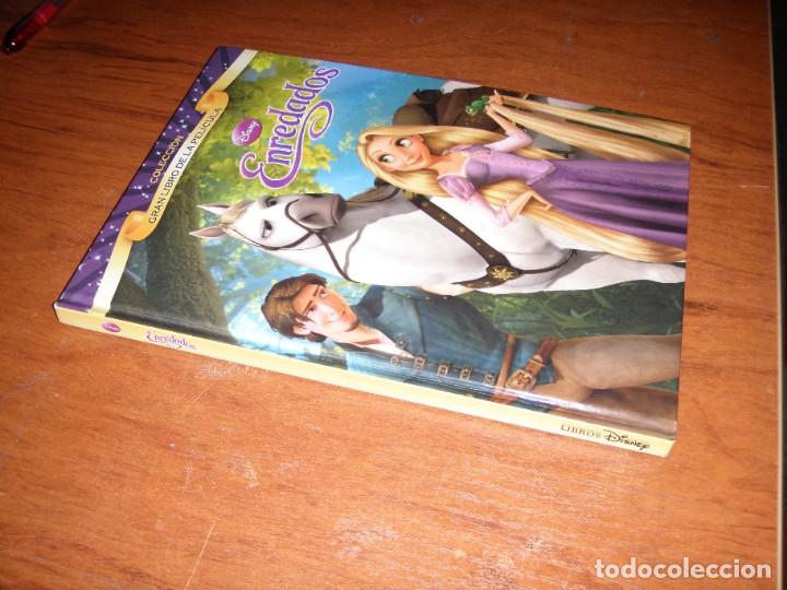 Libros de segunda mano: ENREDADOS GRAN LIBRO DE LA PELICULA DISNEY - Foto 2