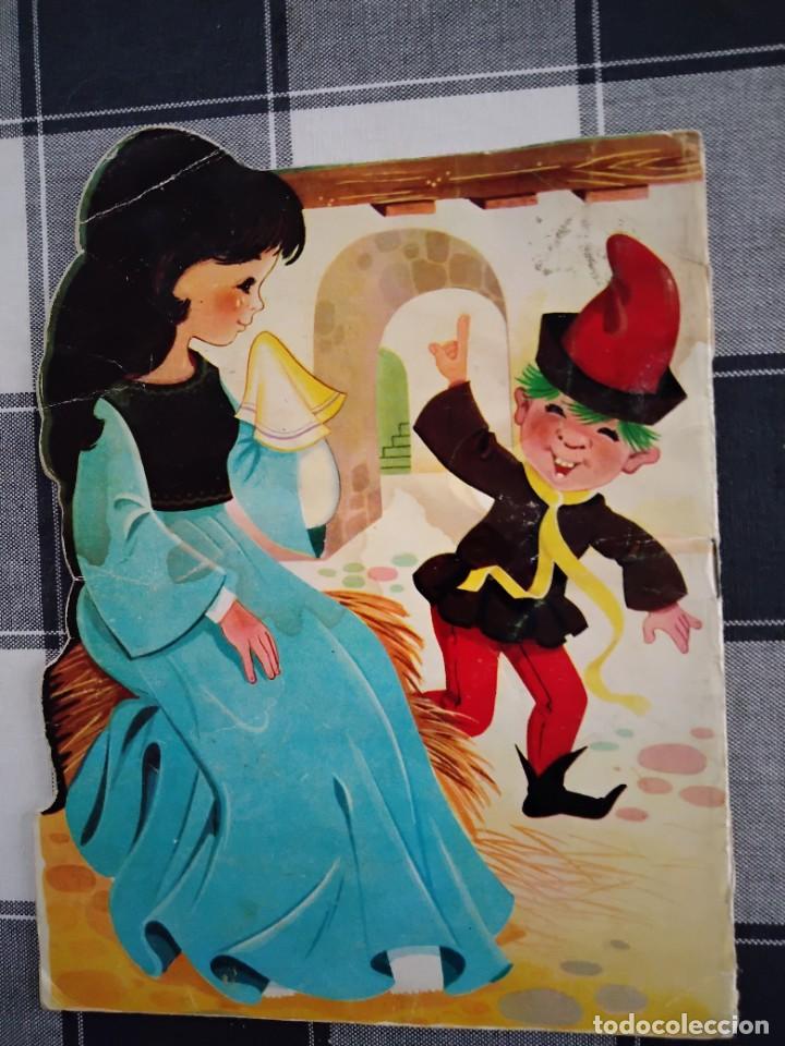 Libros de segunda mano: CUENTO TROQUELADO EL ENANITO SALTARIN - Foto 2