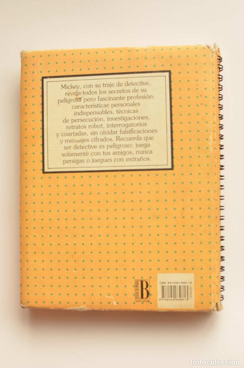 Libros de segunda mano: Manual para detectives Mickey - DISNEY, Walt - Foto 5