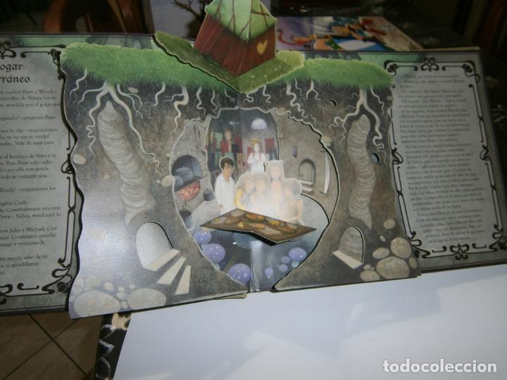 Libros de segunda mano: PETER PAN - 3D - CON POP UPS - MUSICA Y SONIDO - Foto 3