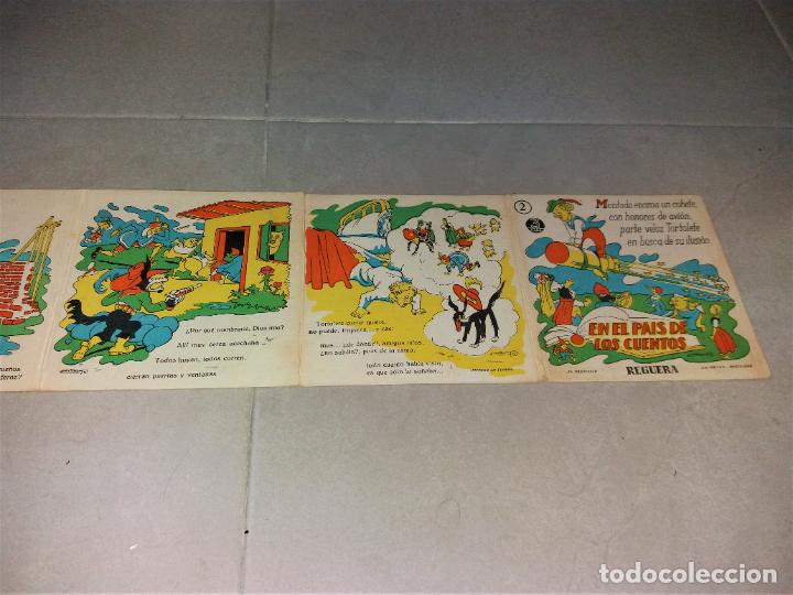 Libros de segunda mano: Cuento. En el pa&iacute;s de los cuentos. Reguera, desplegable - Foto 3