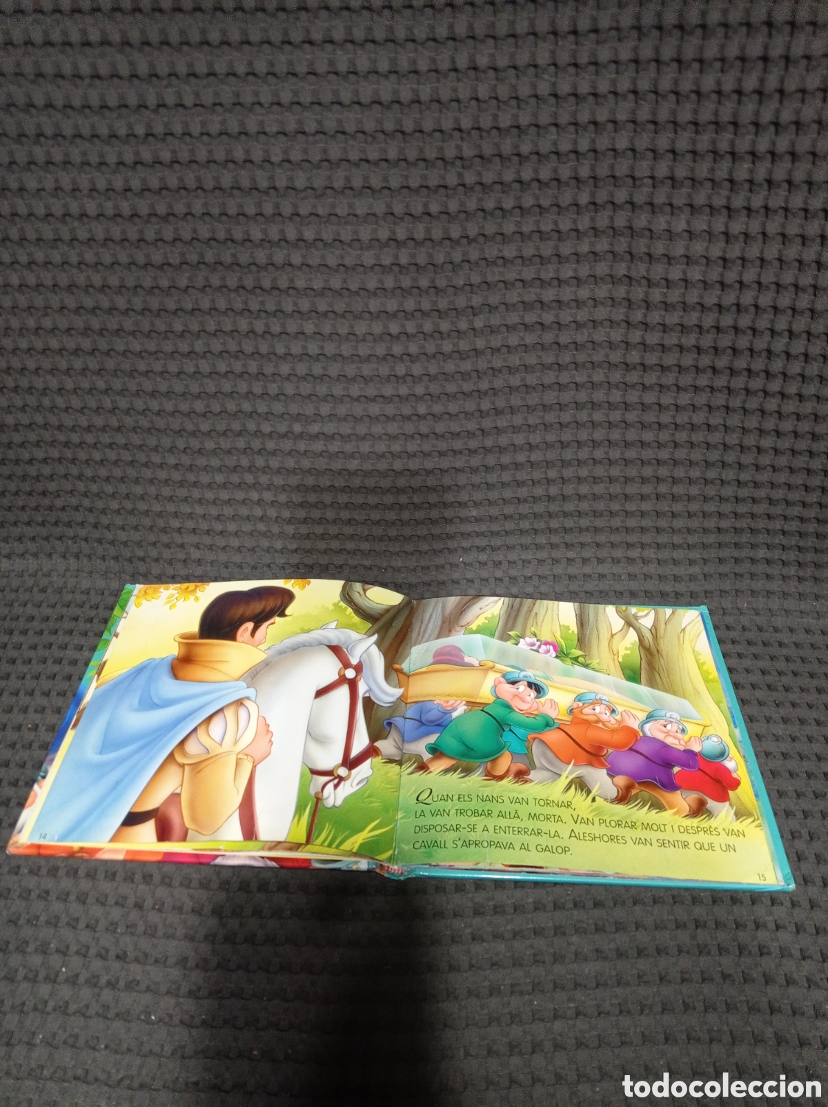 Libros de segunda mano: 2 contes cl&agrave;ssics. La bella i la b&egrave;stia i Blancaneu. - Foto 10
