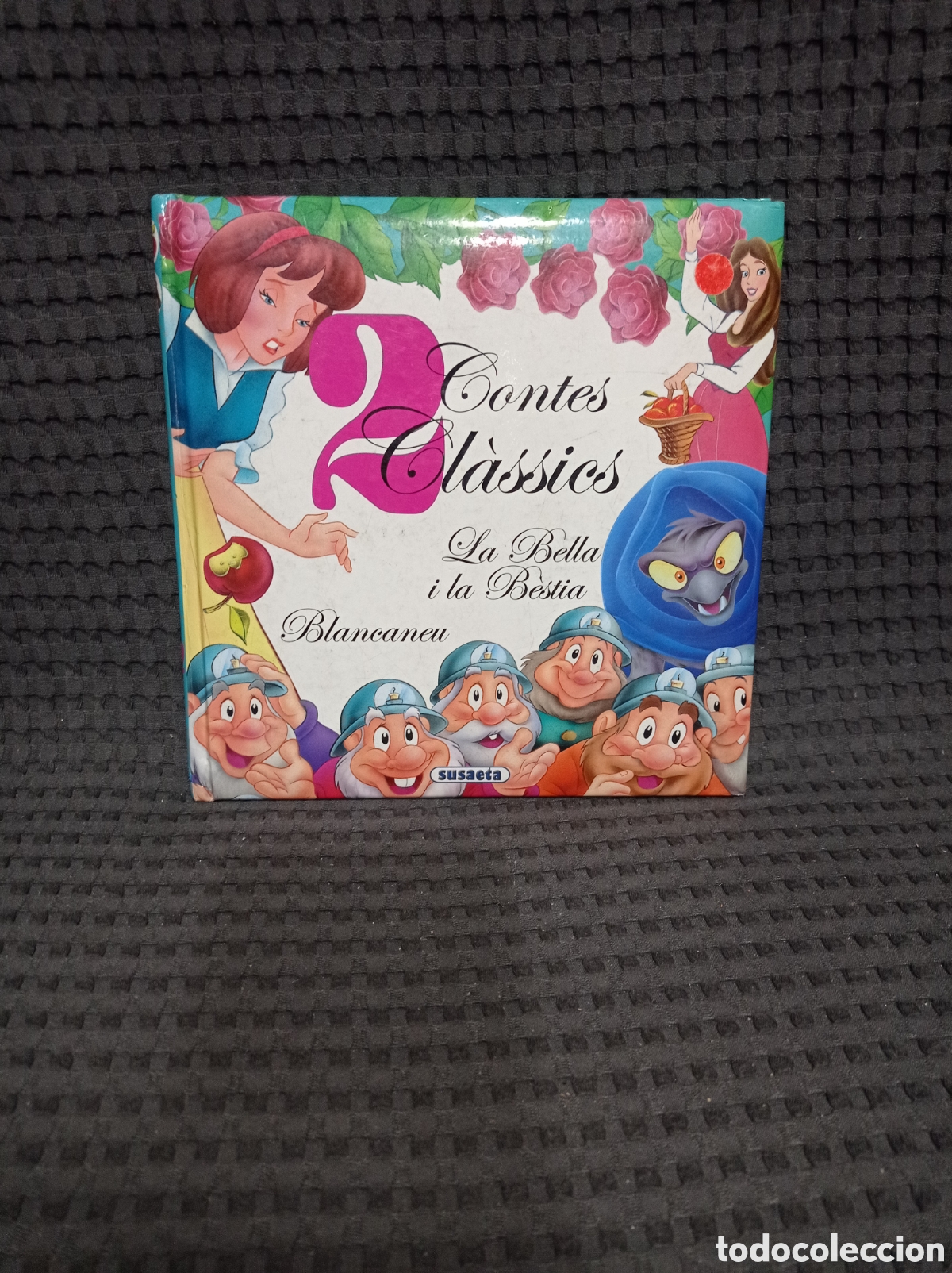 Libros de segunda mano: 2 contes cl&agrave;ssics. La bella i la b&egrave;stia i Blancaneu. - Foto 1