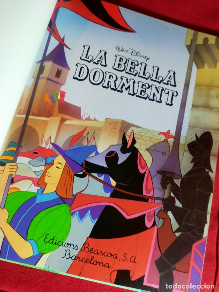 Libros de segunda mano: LA BELLA DORMENT . DISNEY -CATALA - Foto 6