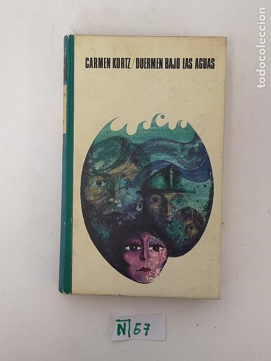 Libros de segunda mano: Duermen bajo las aguas - Foto 1
