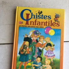 Libros de segunda mano: CHISTES INFANTILES LOS MEJORES 2000 SUSAETA - KREATEN LIBRO. Lote 402450659