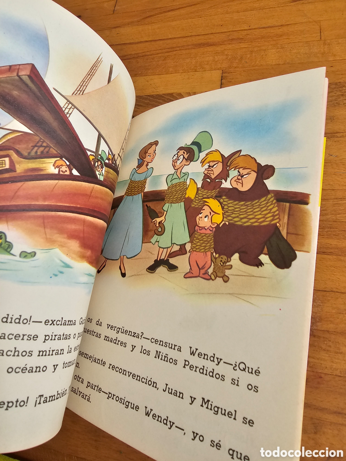 Libros de segunda mano: Libro de Peter Pan y los piratas de Walt Disney de 1969 - Foto 5