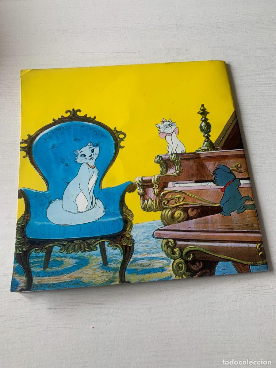 Libros de segunda mano: Cuento Los Aristogatos &Aacute;lbum de estrellas. - Foto 4