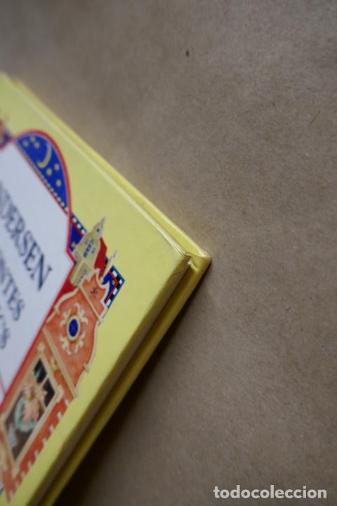 Libros de segunda mano: ANDERSEN: Els contes mes bonics (EN CATALAN) - Foto 3