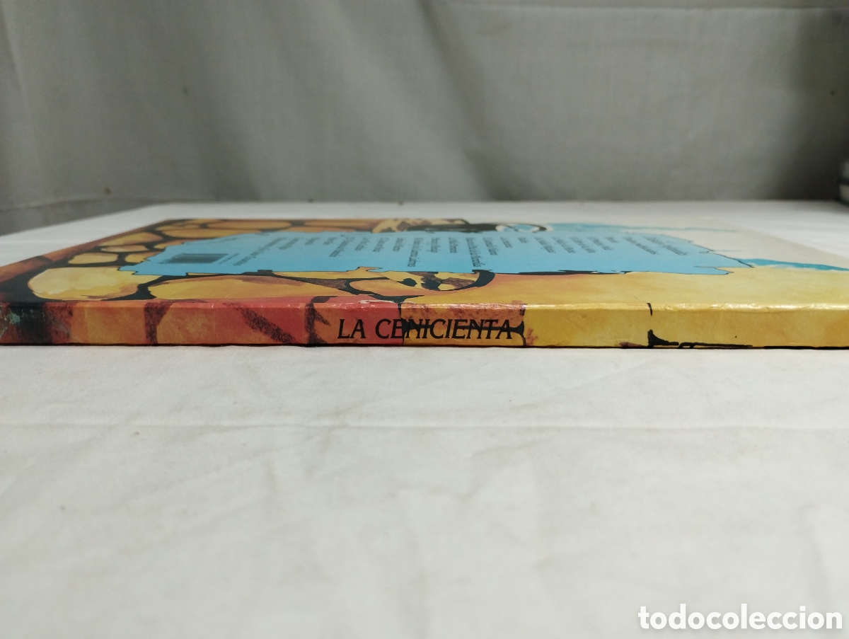 Libros de segunda mano: La cenicienta. Ediciones DM KKB - Foto 2