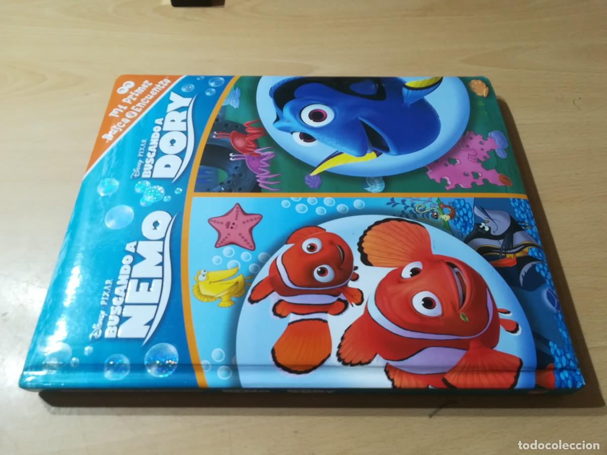 Libros de segunda mano: BUSCANDO A NEMO BUSCANDO A DORY / DISNEY PIXAR / CONSO 103 - Foto 1