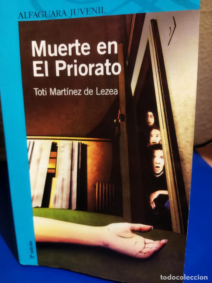 Libros de segunda mano: Muerte en el priorato - Foto 1
